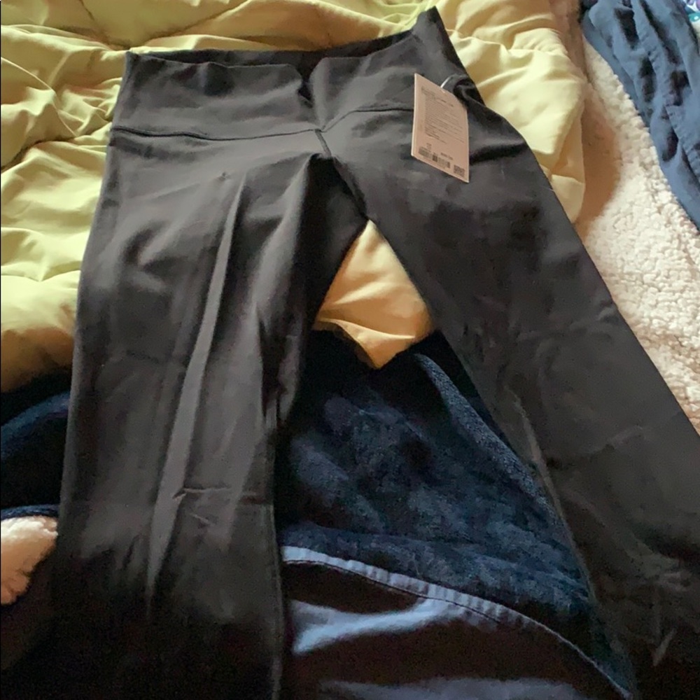 Wunder Under HR Tight 28”